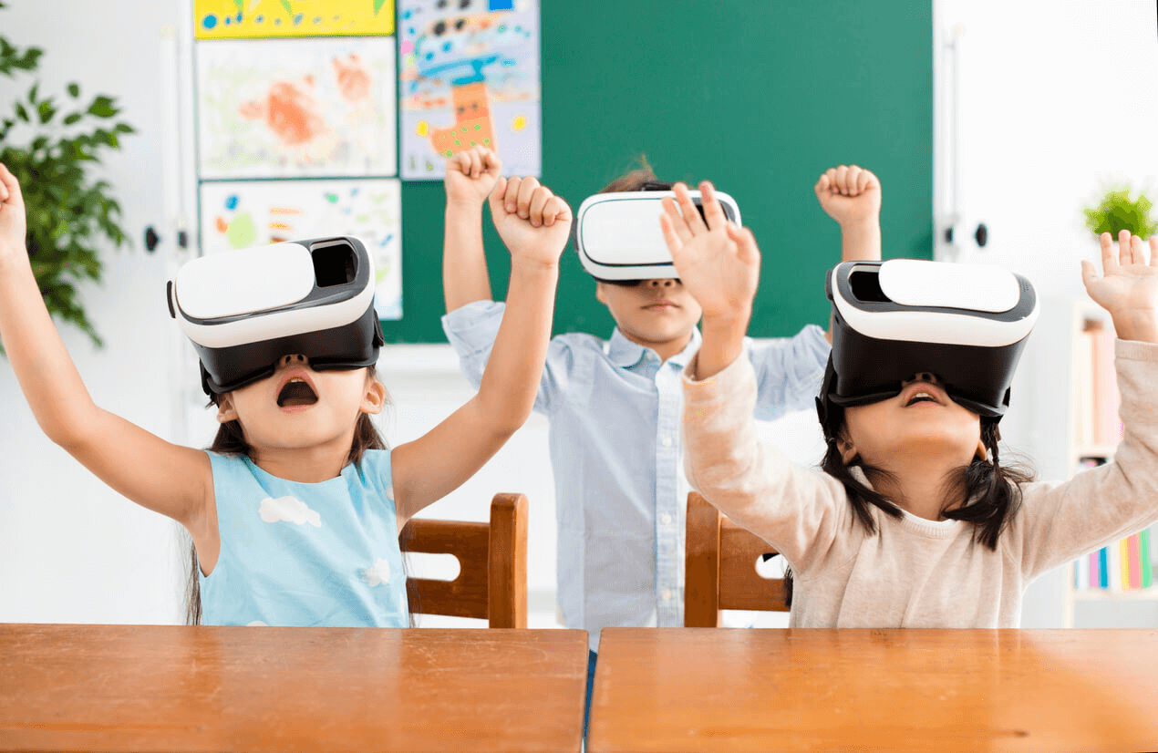 VR课 堂：虚拟现实提升教学培训水平
